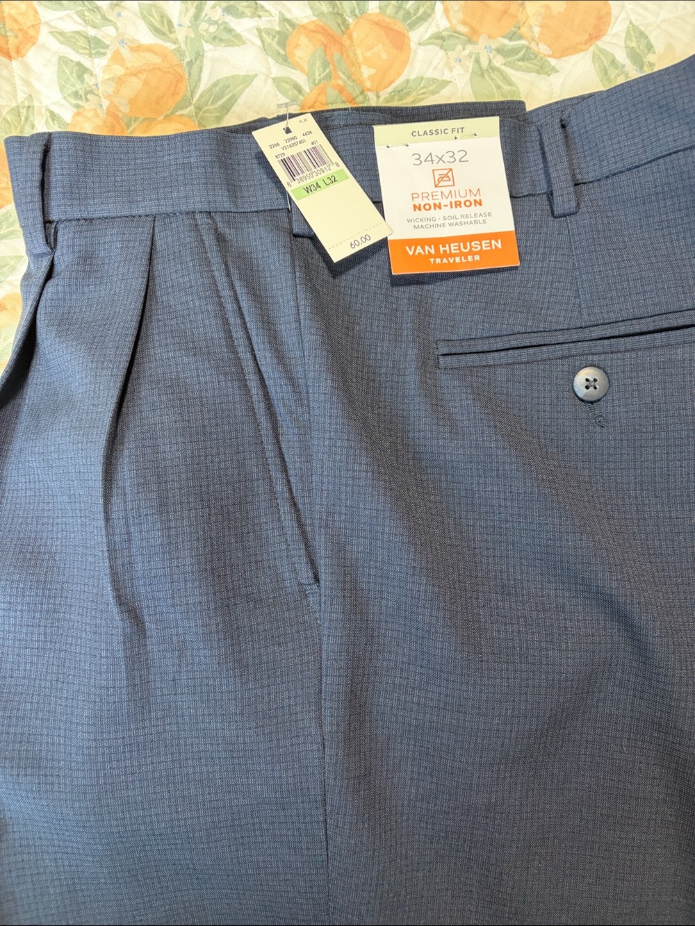 Men’s Van Heusen no-iron traveler dress pants